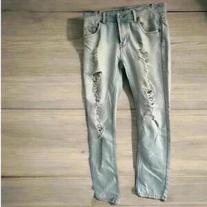 Men’s Trillnation Distressed Ripped Light Wash Blue Jeans Y2K 32X40